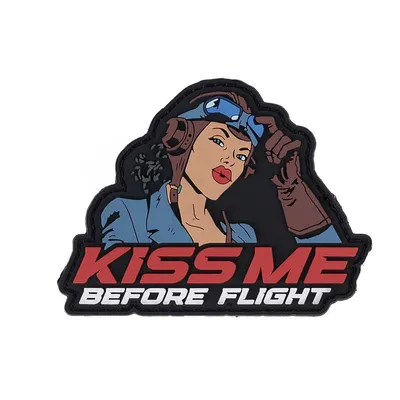 Naszywka 3D PVC Kiss me before flight 101 INC