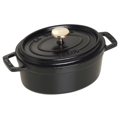 Staub - Garnek żeliwny owalny La Cocotte 600 ml Czarny