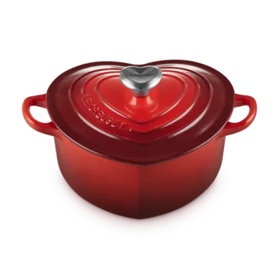 Le Creuset - Brytfanna w kształcie serca wiśniowy