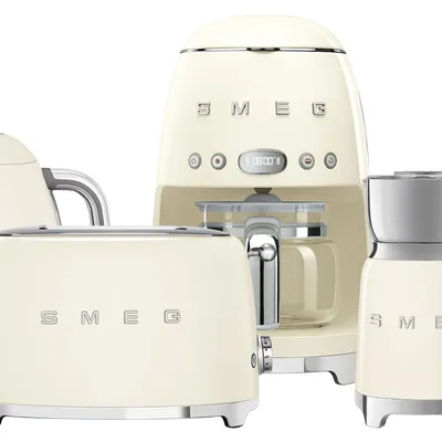 Smeg - Zestaw DCF02CREU + TSF01CREU + KLF03CREU + MFF11CREU