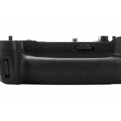 Newell MB-D17 Battery Pack do Nikon D500