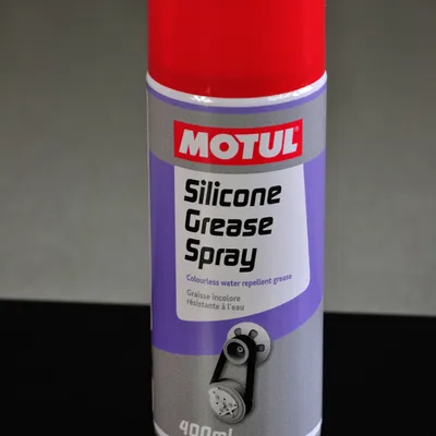 MOTUL SILICONE GREASE SPRAY 400ml