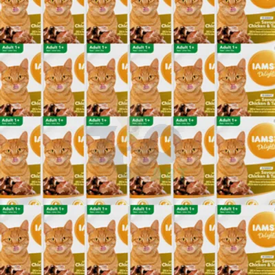 IAMS-Naturally karma dla dorosłych kotów, z aromatycznym kurczakiem i indykiem w sosie 24x85g