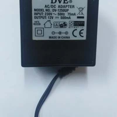 Zasilacz DVE DV-1250UP 12V-0,5A